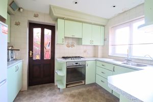 Kitchen- click for photo gallery
